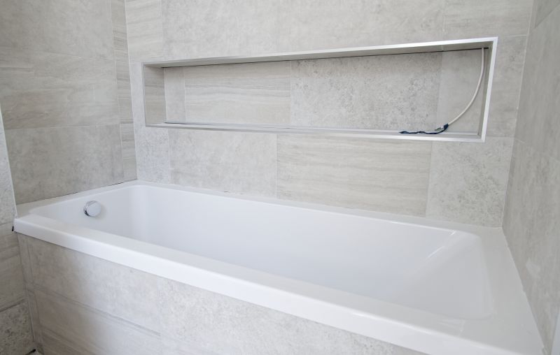 Bathtub Material Options